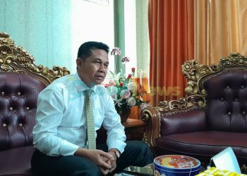 Ketua DPRD Kutai Timur, Joni.