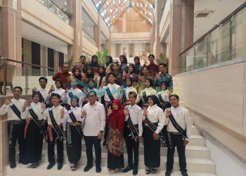 Duta Sekolah SMKN 3 Balikpapan Belajar Fungsi DPRD dan Politik